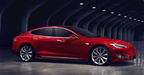 T­e­s­l­a­ ­5­3­ ­b­i­n­ ­a­r­a­c­ı­n­ı­ ­g­e­r­i­ ­ç­a­ğ­ı­r­ı­y­o­r­
